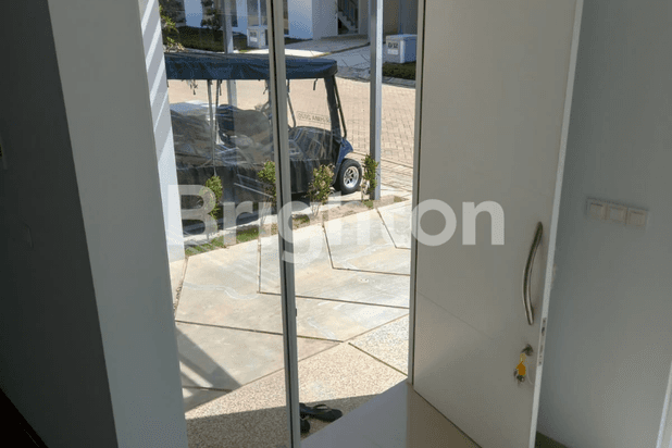 RUMAH BARU 3 LANTAI THE NOVE NUVASA BAY BATAM