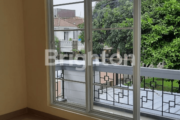 RUMAH CANTIK DI LEGENDA WISATA CIBUBUR CLUSTER PICASSO