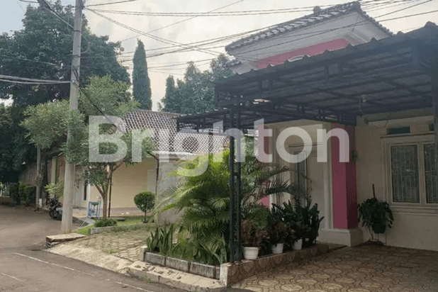 RUMAH CANTIK 2 LANTAI DE GREEN MANSION BEKASI