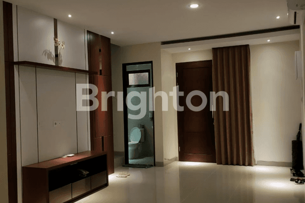 RUMAH MEWAH 2 LANTAI FULL FURNISHED DI ORCHARD PARK BATAM