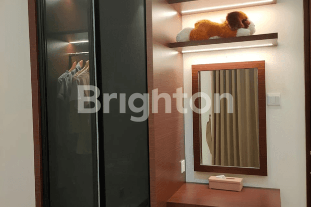 RUMAH MEWAH 2 LANTAI FULL FURNISHED DI ORCHARD PARK BATAM