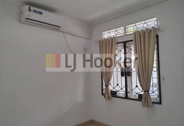 RUMAH FURNISHED CANTIK DI GADING NIRWANA KELAPA GADING