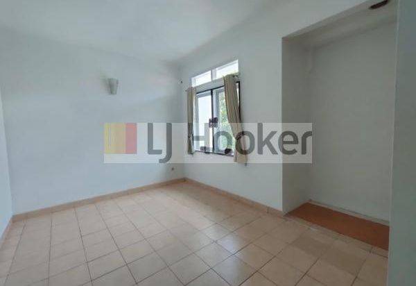 RUMAH FURNISHED CANTIK DI GADING NIRWANA KELAPA GADING