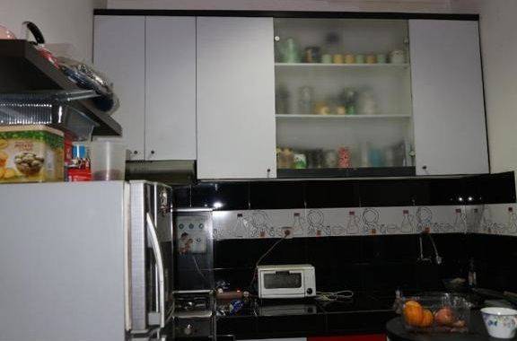 Rumah Full Furnished di Setra Duta