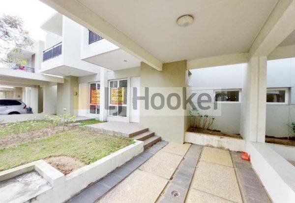 Rumah Cluster 2 Lantai Di Perum Orchard Park