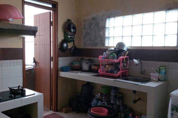 Rumah 2 Lantai Plus Paviliun Di Daerah Manjahlega Bandung