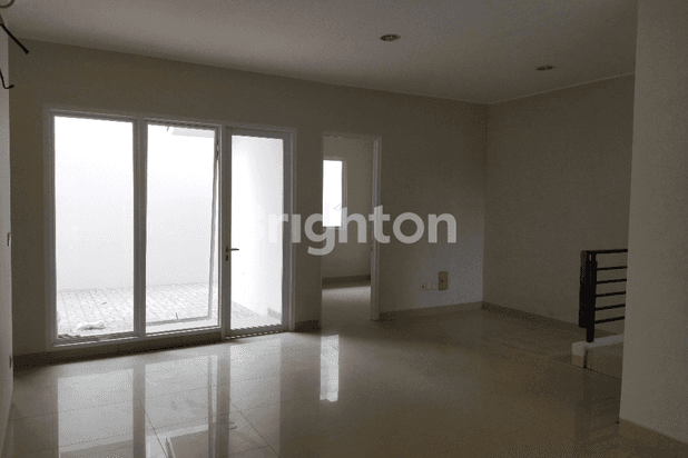 RUMAH 2 LANTAI DI SUMMARECON BEKASI CLUSTER ACACIA
