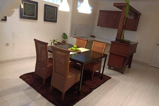 Rumah Minimalis Terawat di Sayap Burangrang, Bandung Kota