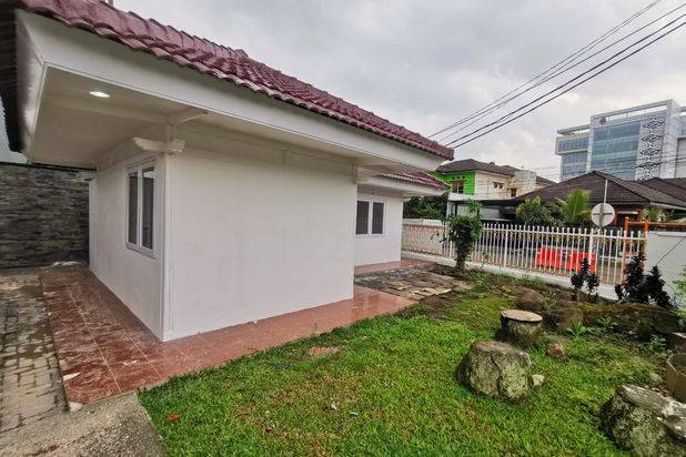 Rumah Lux Terawat di Sayap Buah Batu, Bandung