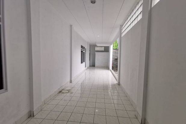 Rumah Lux Terawat di Sayap Buah Batu, Bandung