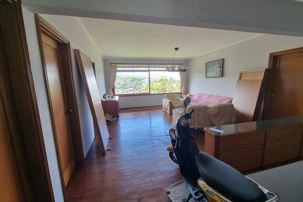 Rumah Minimalis Classic di Komplek Cipaku Indah, Bandung