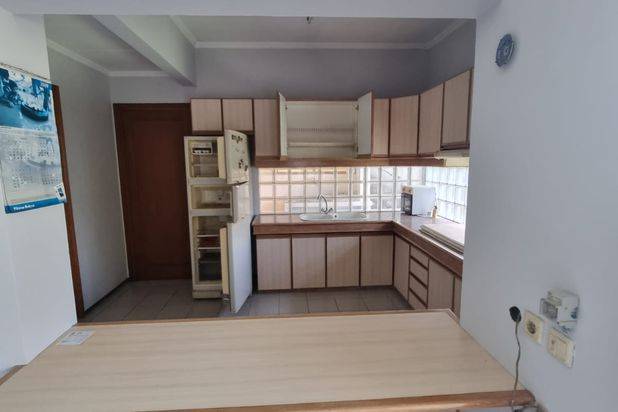 Rumah Minimalis Classic di Komplek Cipaku Indah, Bandung