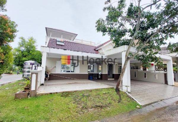 Rumah Cluster Hook Siap Huni Di Perumahan Palm Beach