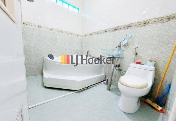 Rumah Cluster Hook Siap Huni Di Perumahan Palm Beach