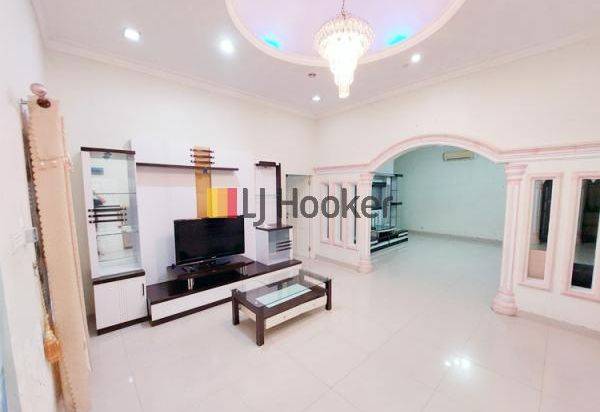 Rumah Cluster Hook Siap Huni Di Perumahan Palm Beach
