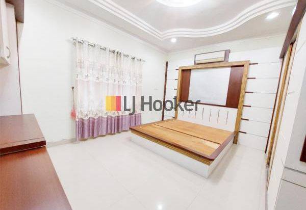 Rumah Cluster Hook Siap Huni Di Perumahan Palm Beach