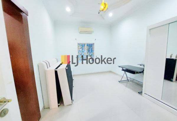 Rumah Cluster Hook Siap Huni Di Perumahan Palm Beach