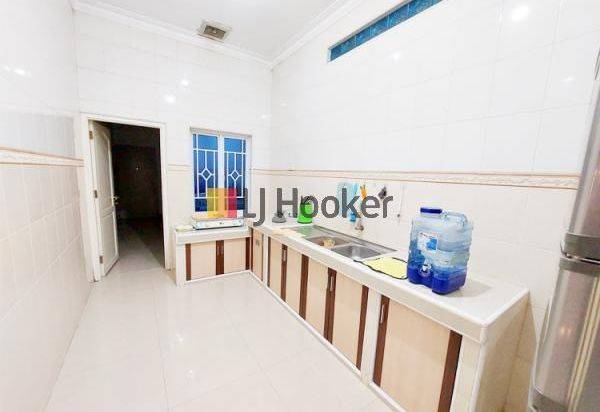 Rumah Cluster Hook Siap Huni Di Perumahan Palm Beach