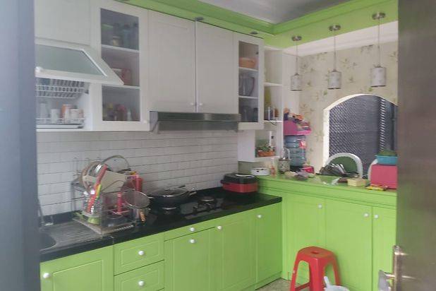 Rumah Asri Semi Furnished di Sayap Pasteur, Bandung