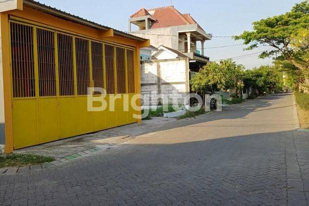 Rumah Multifungsi di Swan Menganti Park