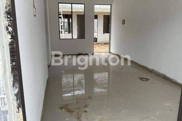 RUMAH MEWAH BERSUASANA PARIS LOKASI DI BATAM CENTER