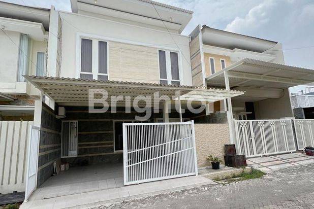 Rumah Cantik Mewah di Surabaya Timur