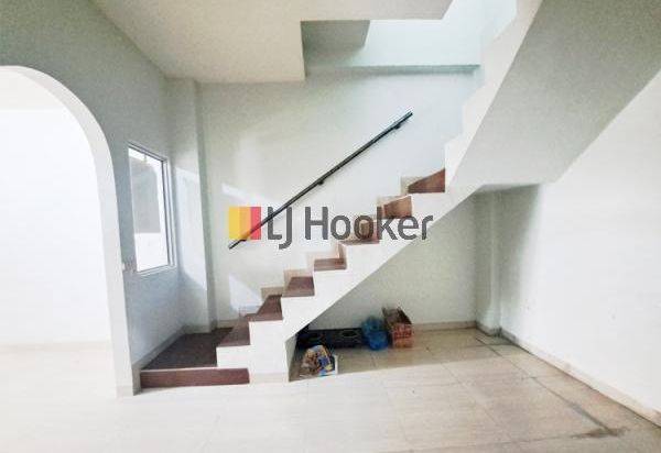 Disewakan Rumah 2 Lantai Di Perum Puriloka