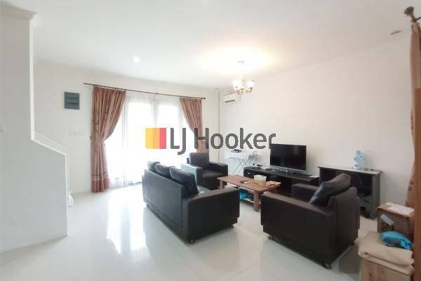 Disewakan Rumah Furnished 2 Lantai Di Villa Panbil