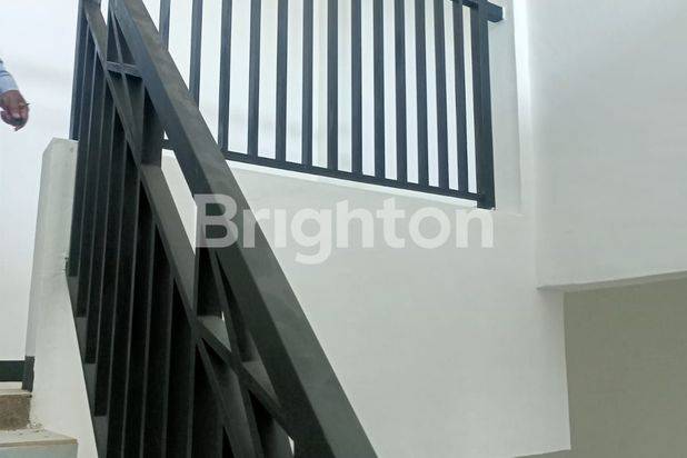 RUMAH 1½ LANTAI, SIAP HUNI DI TAMAN PINANG INDAH