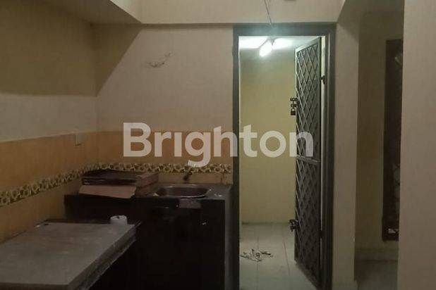 Rumah MURAH2 LANTAI Hadap Jalan Besar ORCHID PARK Batam Kota