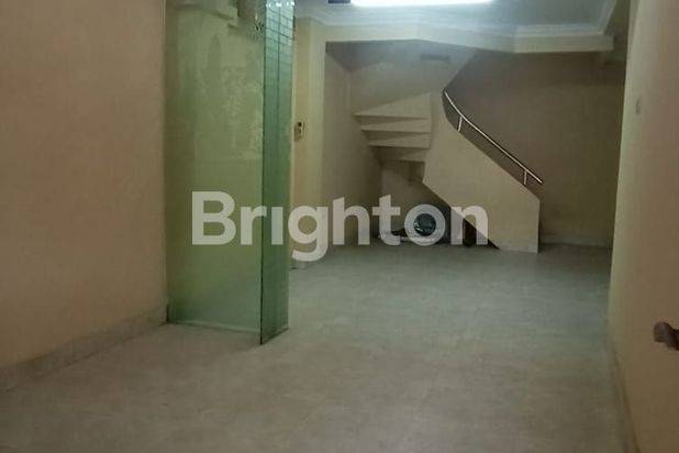 Rumah MURAH2 LANTAI Hadap Jalan Besar ORCHID PARK Batam Kota