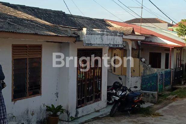 Rumah HOOK Baru Renovasi. Murah. di Batara Raya Batam Kota