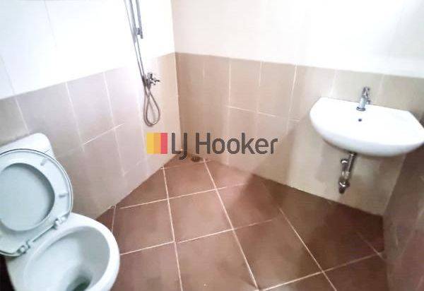 Disewakan Rumah Mewah 2 Lantai Di Taman Golf Residence