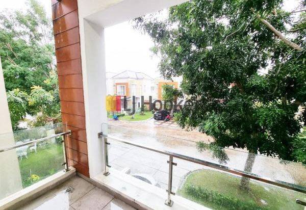 Disewakan Rumah Mewah 2 Lantai Di Taman Golf Residence