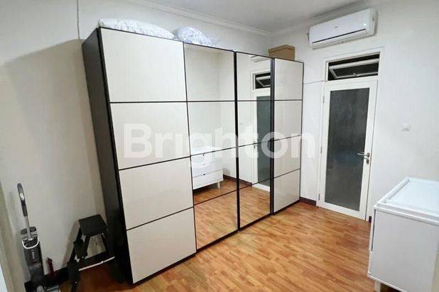 Rumah Cantik Mewah di Surabaya Timur