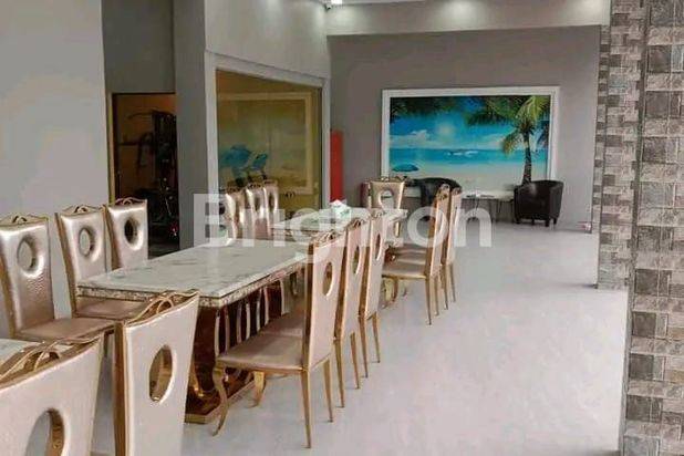 Rumah Mewah 3 Lantai. Design Sendiri. di PALM SPRING, Batam Kota
