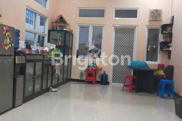 Rumah Dekat Terminal Bus Batu Ampar dan Pasar Buton
