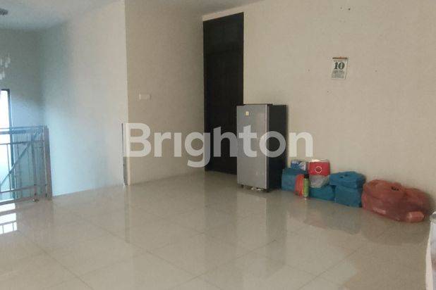crown hill rumah elite batam