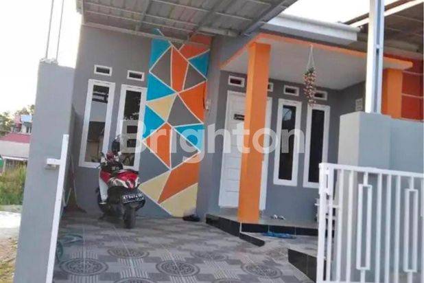 RUMAH MINIMALIS KAMPUNG TIMUR