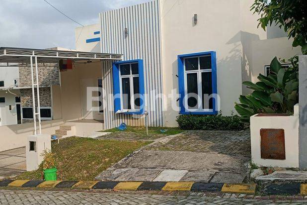 RUMAH BARU DAN TERAWAT KAN DI SEPINGGAN PRATAMA