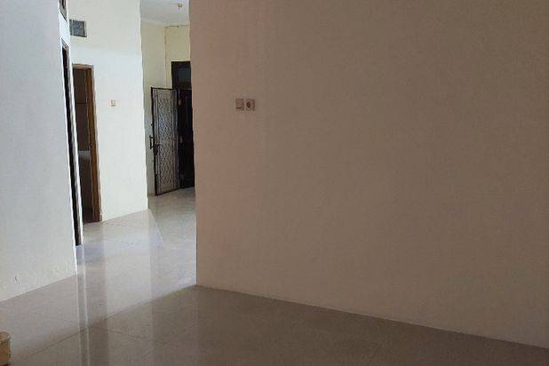 Rumah Bagus Di Jl.Anggrek-Cipto Mangunkusumo