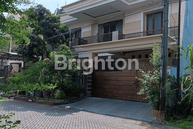 RUMAH SECOND STRATEGIS SURABAYA TIMUR DEKAT MERR, GALAXY MALL, ITS