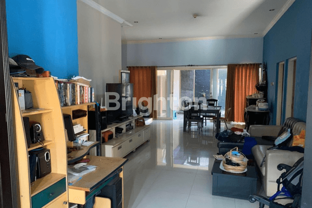 Rmh Bagus di Kutisari Lok Strategis dekat UBAYA