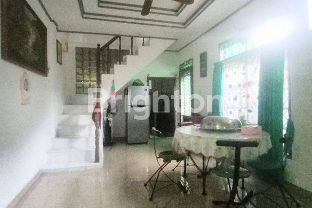 RUMAH TENGAH KOTA DEKAT PERTAMINA BALIKPAPAN