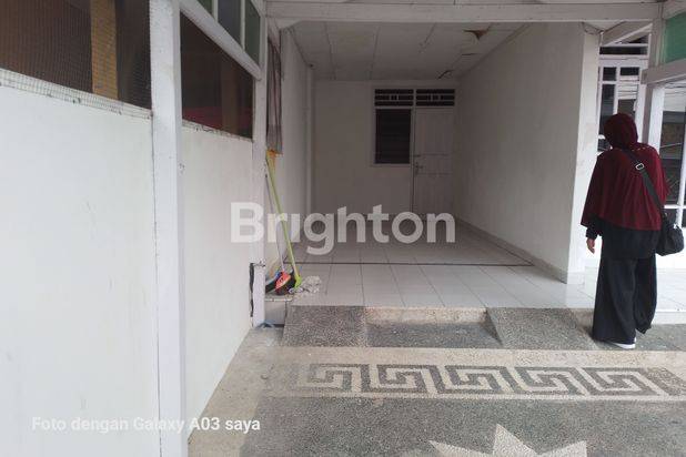 rumah cantik dekat sekolahan Ipeka dan Sekolahan BIS