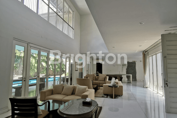RUMAH DARMO HILL