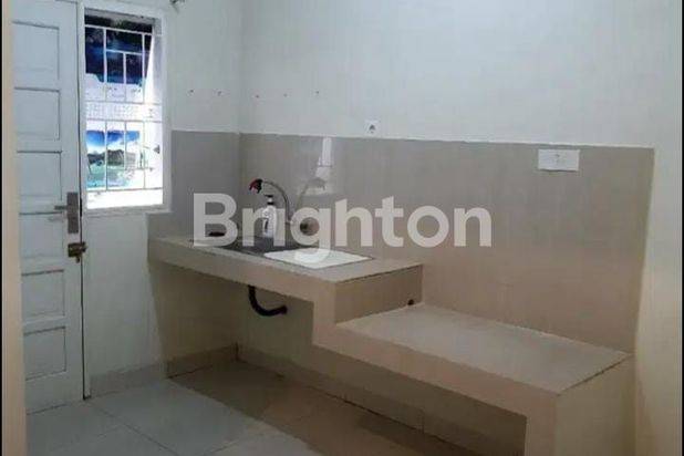 Rumah minimalist di perumahan Gumilang BJBJ