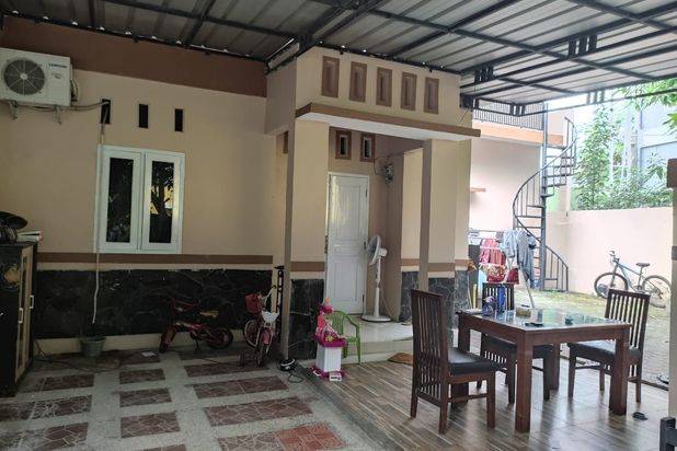 Rumah Di Taman Kota Ciperna