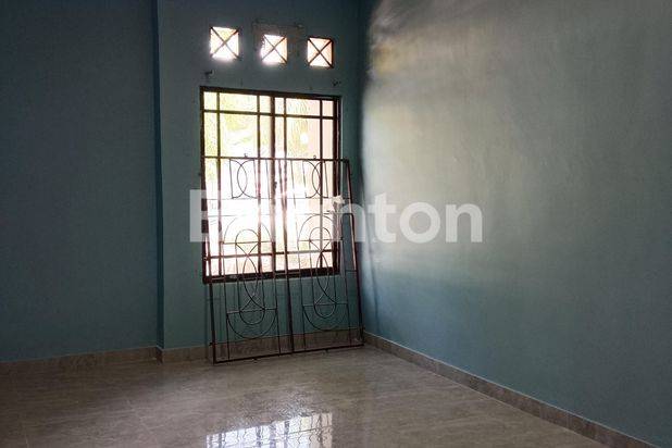 RUMAH BARU HABIS RENOVASI DI GELATIK KDA
