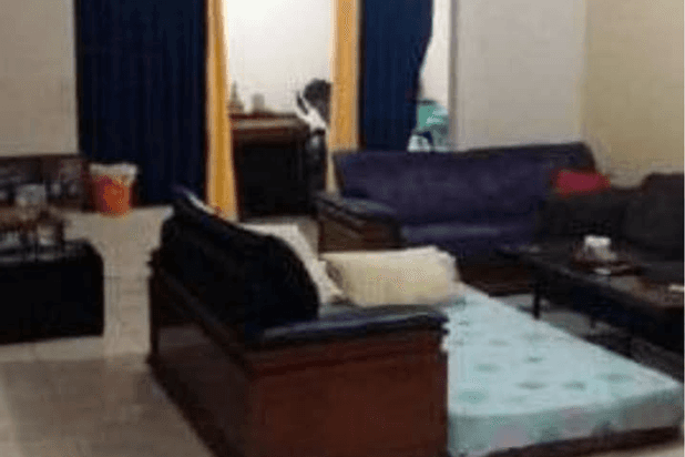 Rumah Luas Strategis di Griya Rajawali, Tangerang Selatan Siap KPR J15726